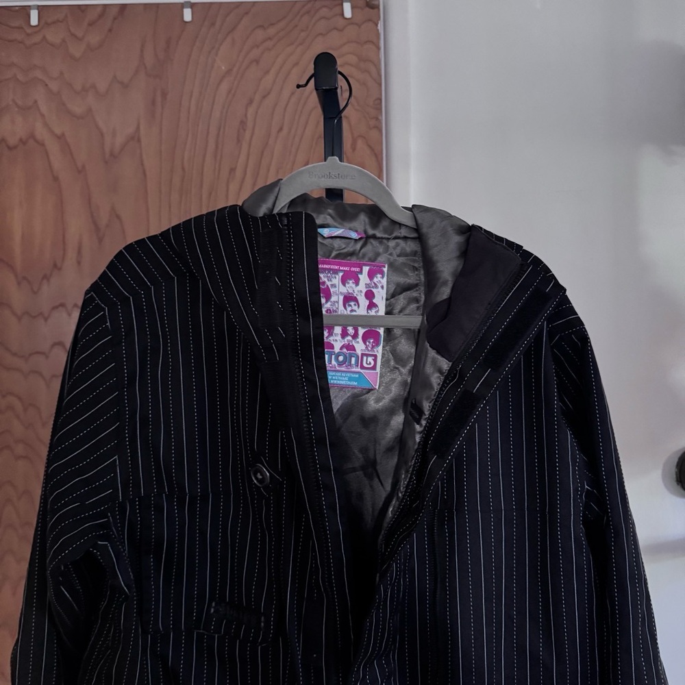 Burton snowboard Black Pinstripe Hooded Jacket men medium - Picture 2 of 9